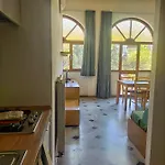 Aparthotel Pian Dei Boschi Pietra Ligure