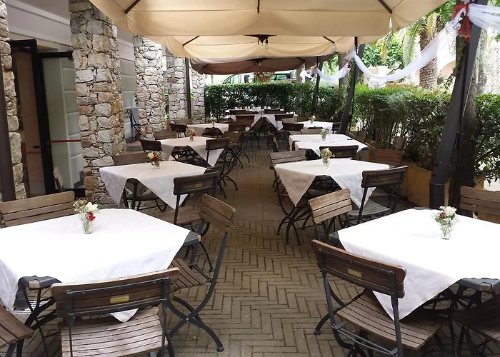 Aparthotel Pian Dei Boschi 3*